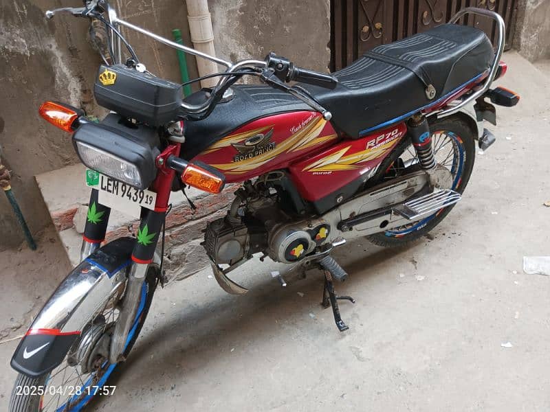Road prince motorcycle for sel 0