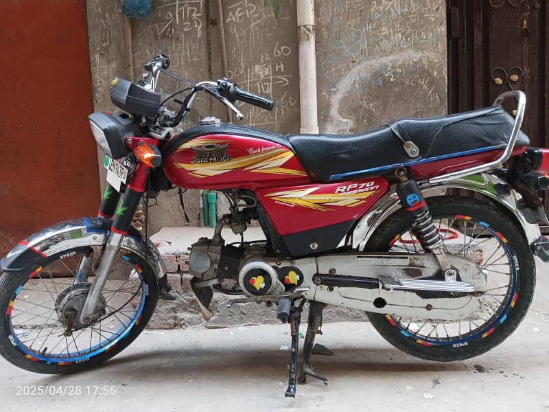 Road prince motorcycle for sel 6
