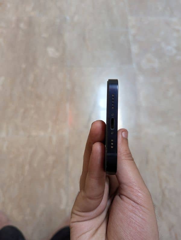 Iphone 12 JV 64GB 9/10 Condition 7