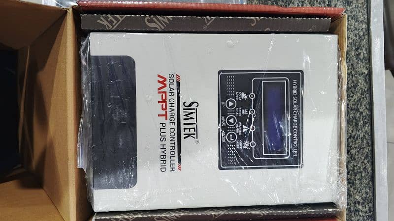SIMTEK SOLAR CONTROLLER 70AMP 1