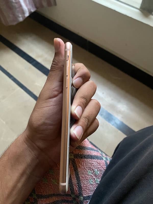 Iphone 8 plus 64 GB jv 03249868725 4