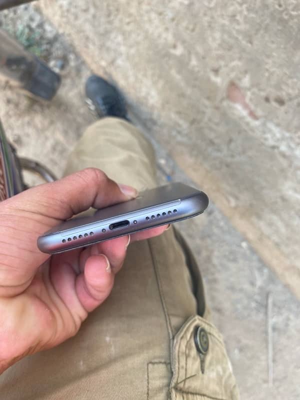 iphone 11.10/10.6 month apple warranty. 3
