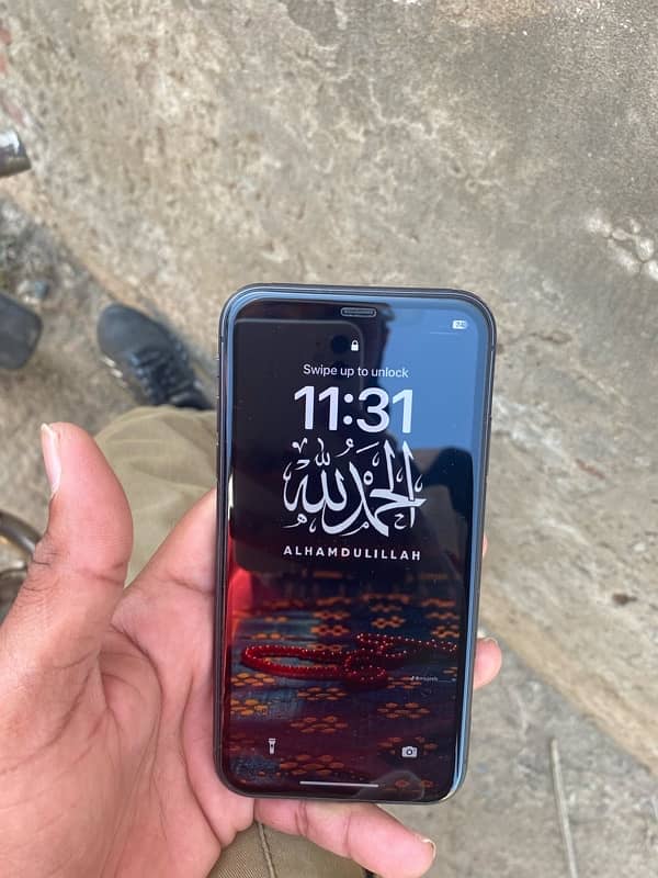 iphone 11.10/10.6 month apple warranty. 7