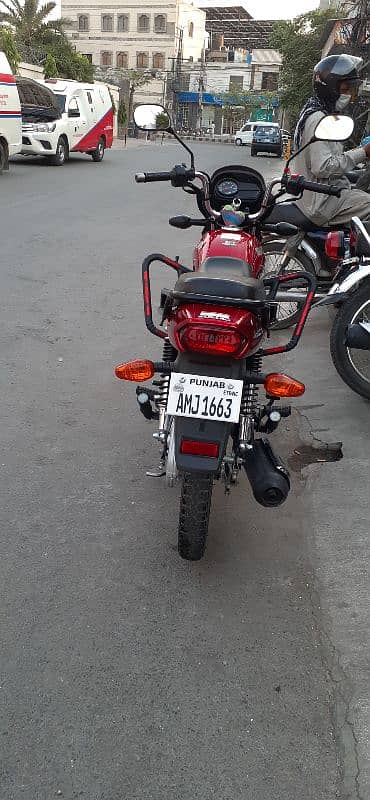 totally original hai ak pasiy ka b kam ni ha company mintan 1