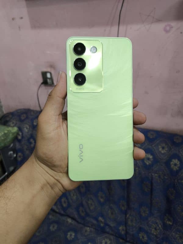 Vivo Y100 8+8/128 just box open 4