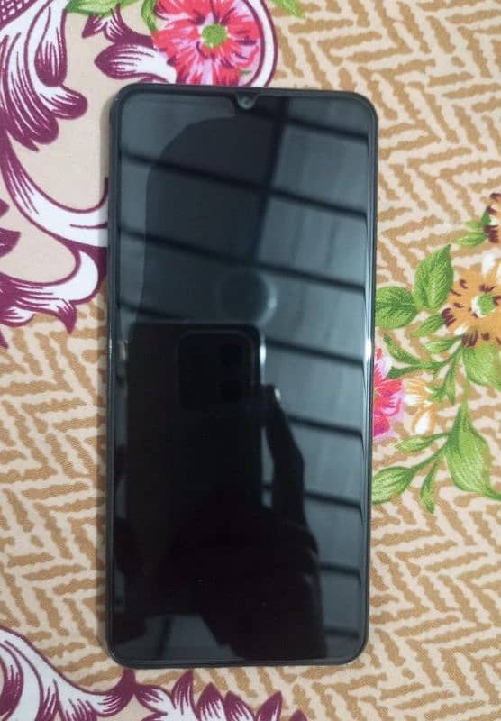realme C51 6 / 128 for urgent sale dm for more less 1
