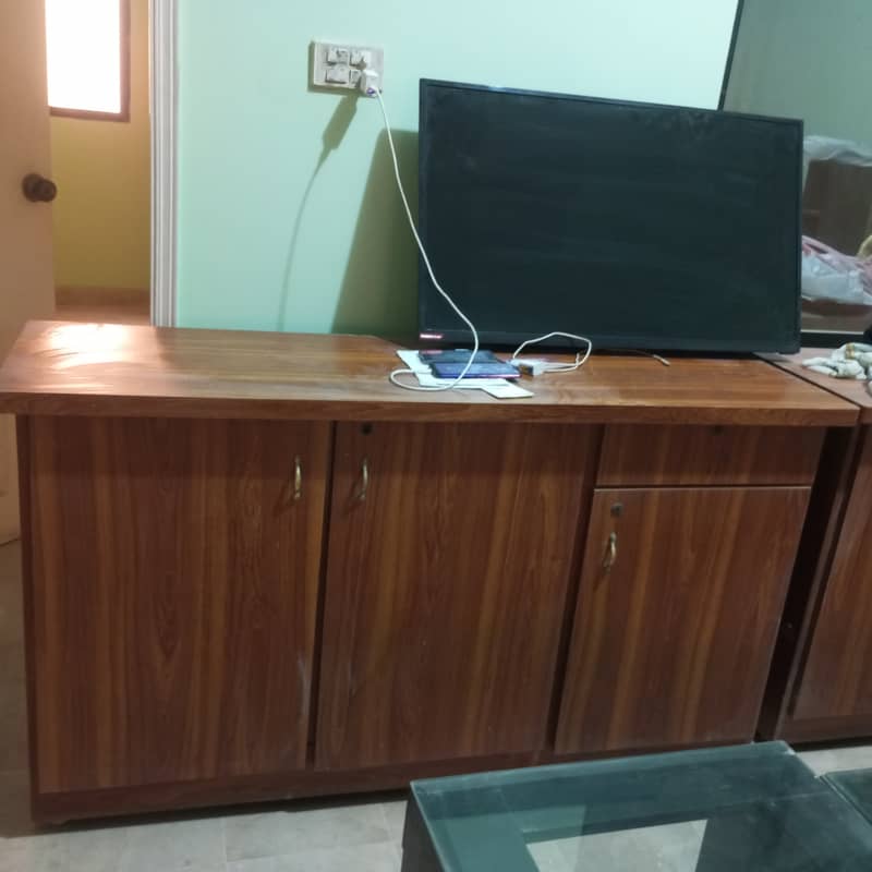 Urgent Sale Glass 12mm Center Tables 12