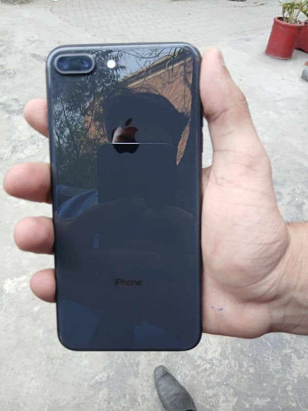 IPhone 8 plus non PTA 1
