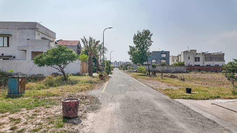Prime Location House For sale In Lahore Motorway City Lahore Motorway City 3