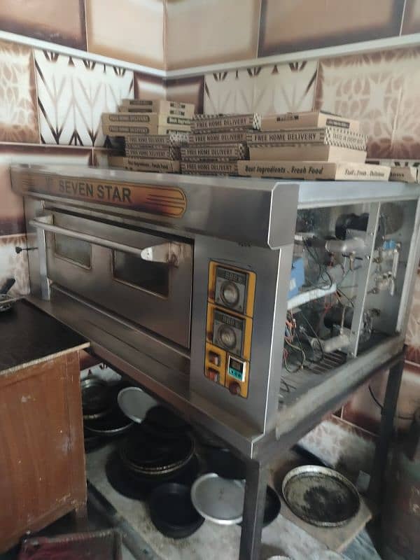 pizza oven for sale 1 lac only 8