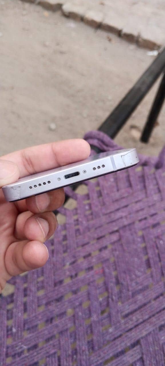 iPhone 14jv 100health 128gb 1