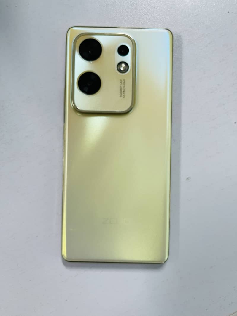 Infinix Zero 30 4G 8/256 2