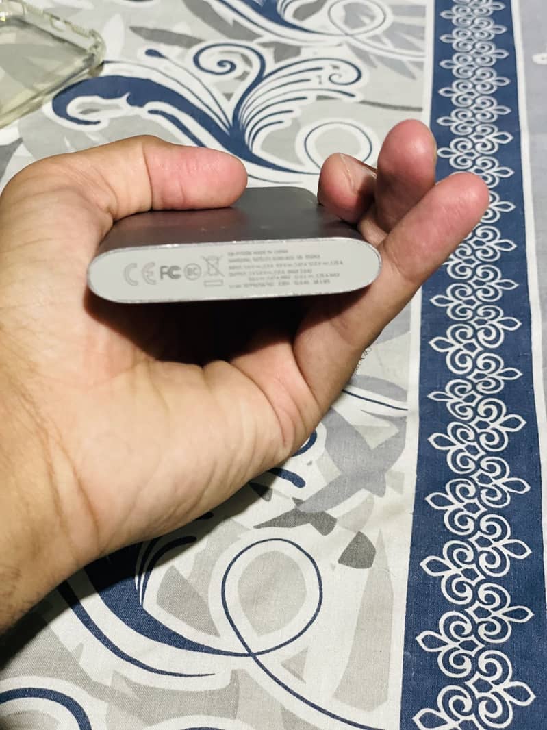 Samsung power Bank original 10000 MAH 0