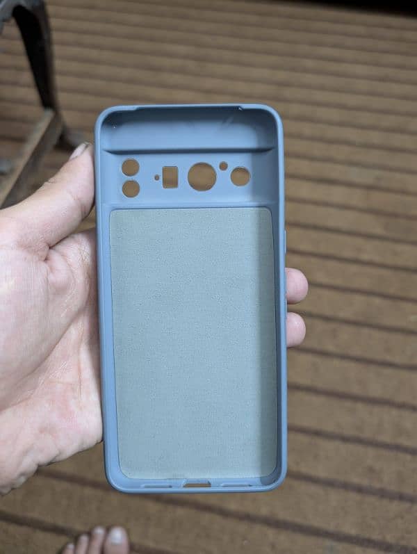 back cover of google pixel 8 pro 1