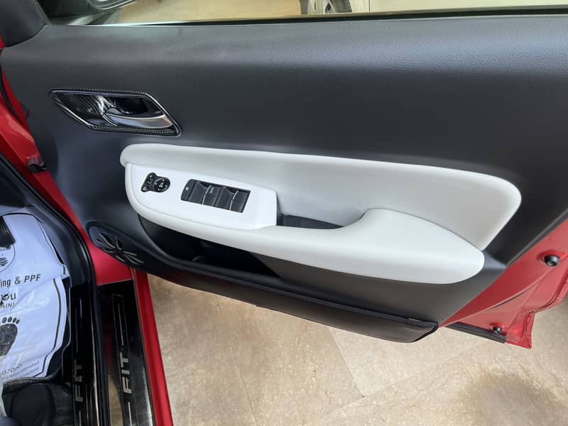 Honda FIT 2020 New Shape in Excellent Condition 3