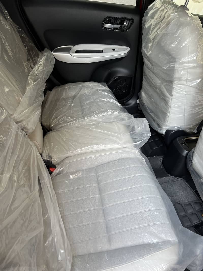 Honda FIT 2020 New Shape in Excellent Condition 11