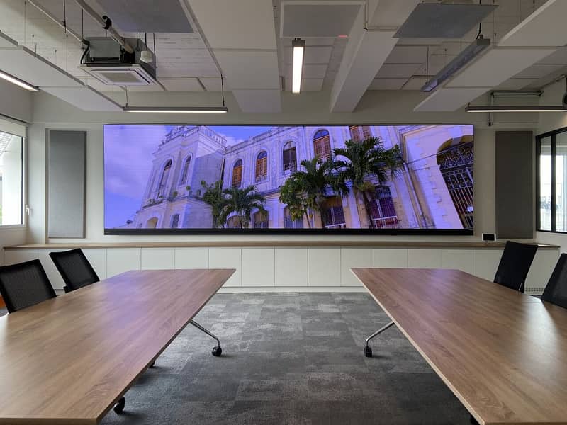 Indoor/Outdoor SMD DisplaySMD Screen/SMD LED Screen/Full-Color SMD Scr 4