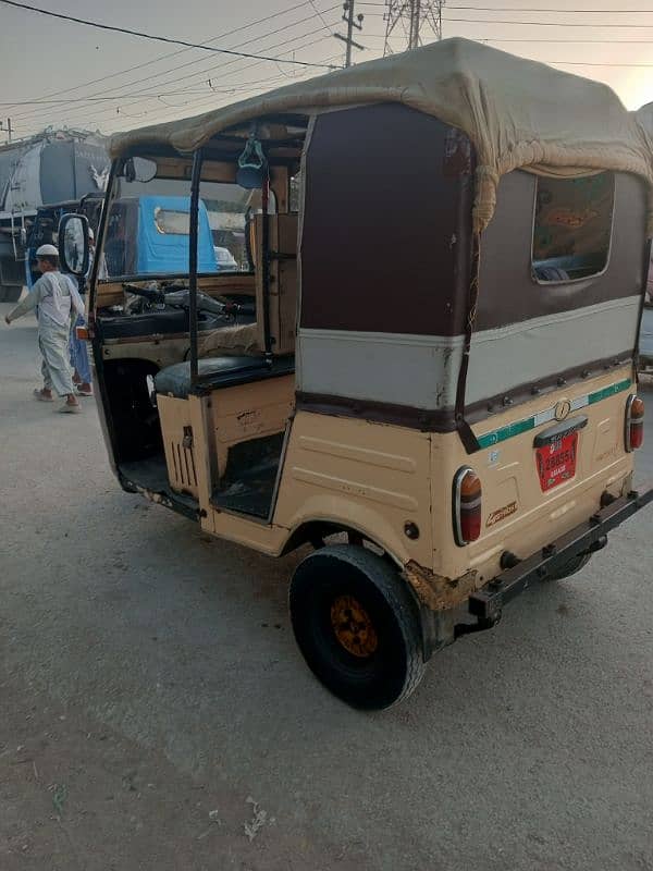 urgent selling full geniuion sazgar 2016 with clear documents 8