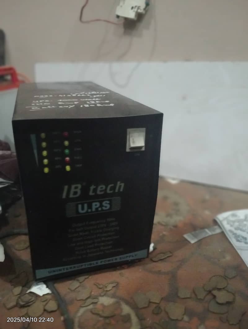 buhat acha ups hai 1000 watt ka 0