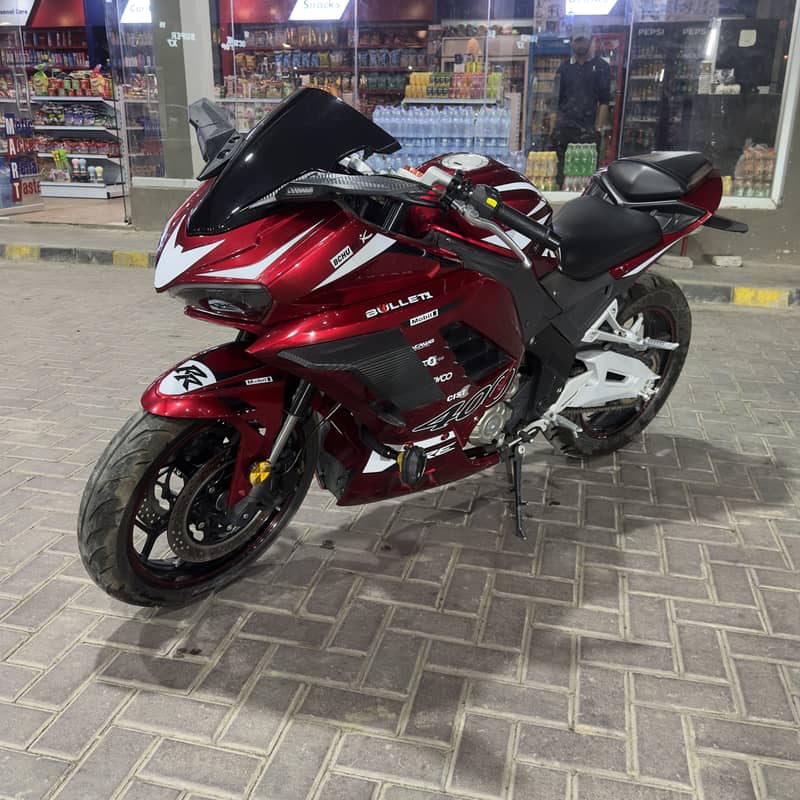 DUGATI 400 cc 1