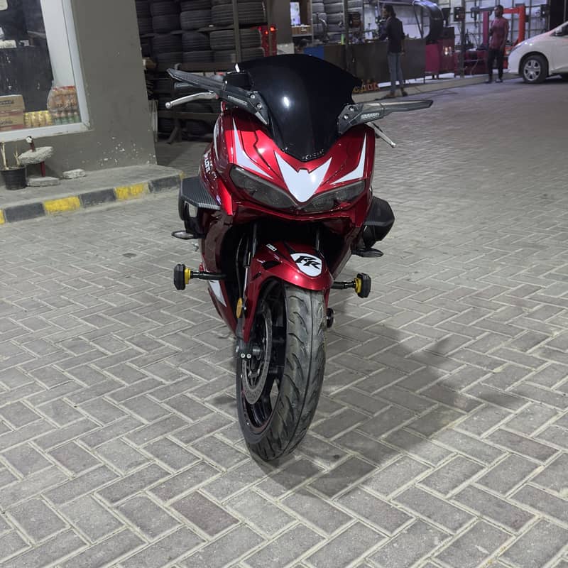DUGATI 400 cc 4