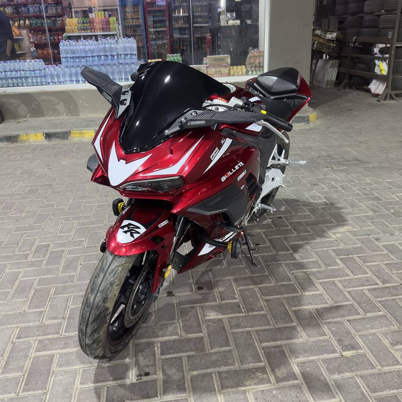 DUGATI 400 cc 5