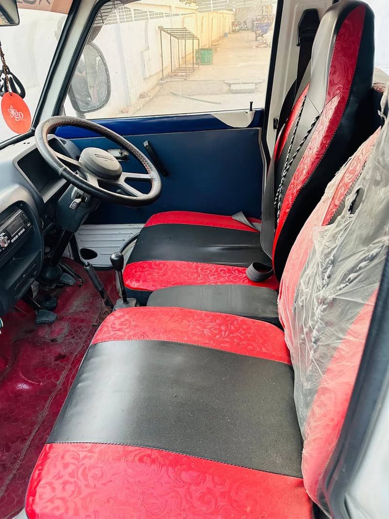 Suzuki Bolan 2019 3