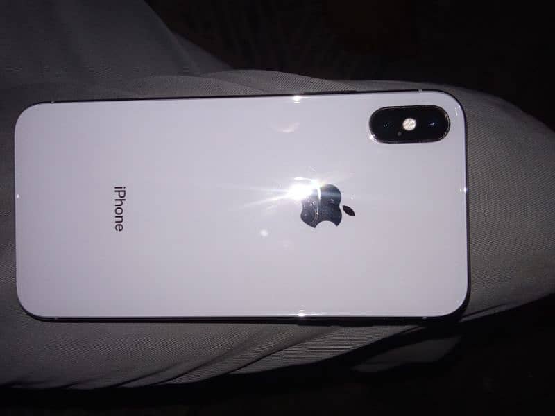 i phone x non pta 10/10 condition 64 gb battery health 100% 0