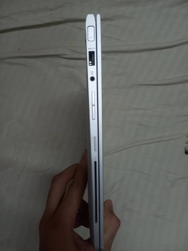 HP core i5 7th generation 360 || elitebook || 10/10 condition 3