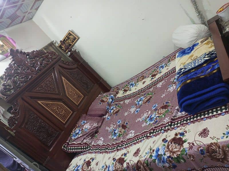 king bed 1