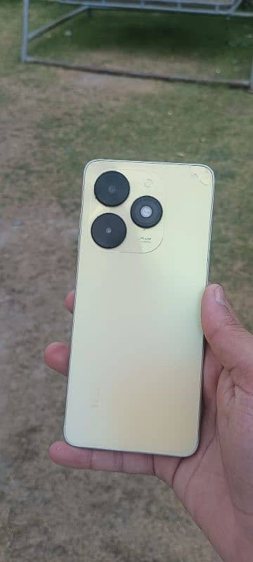 Tecno Go 2024 1