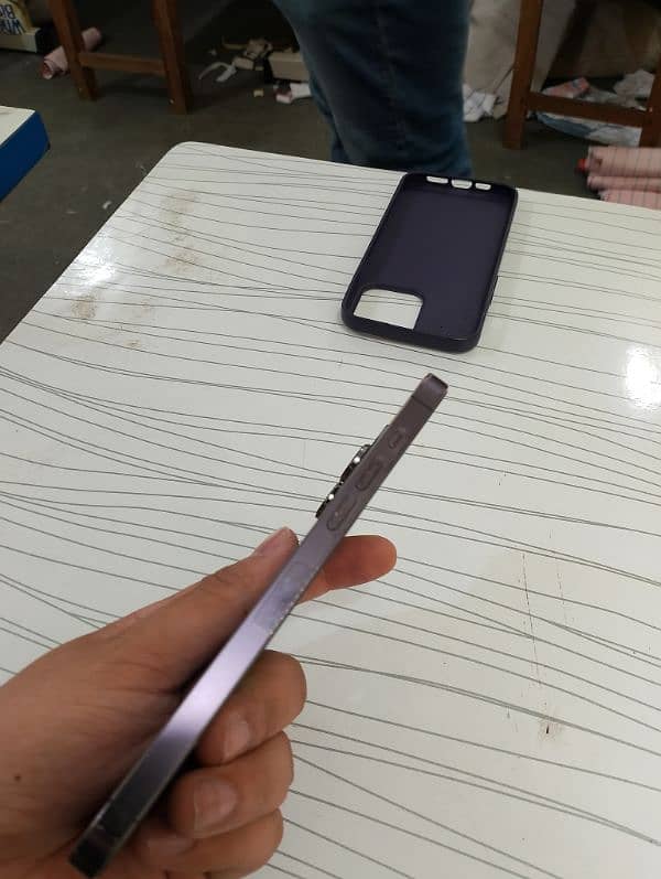 iPhone 14pro max 1
