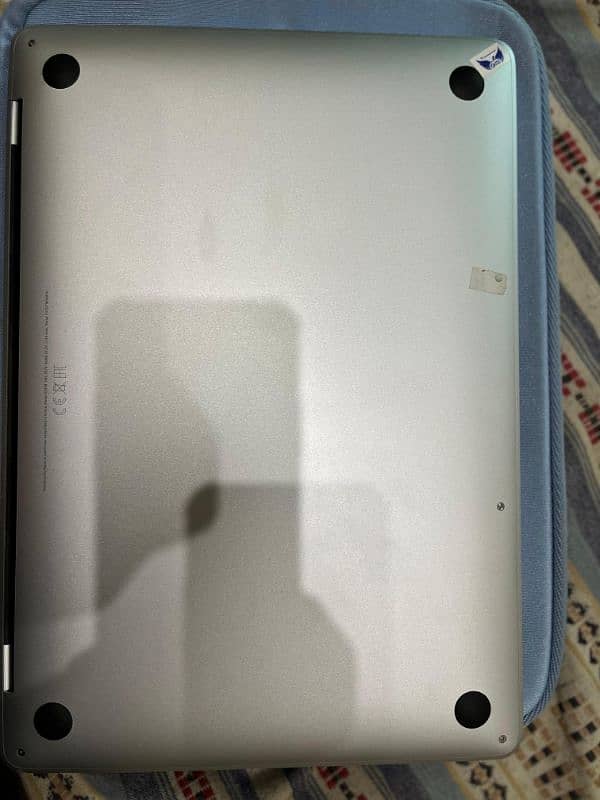 MacBook Pro 2020 – M1 Chip – 8GB RAM | 512GB SSD | Touch Bar 3
