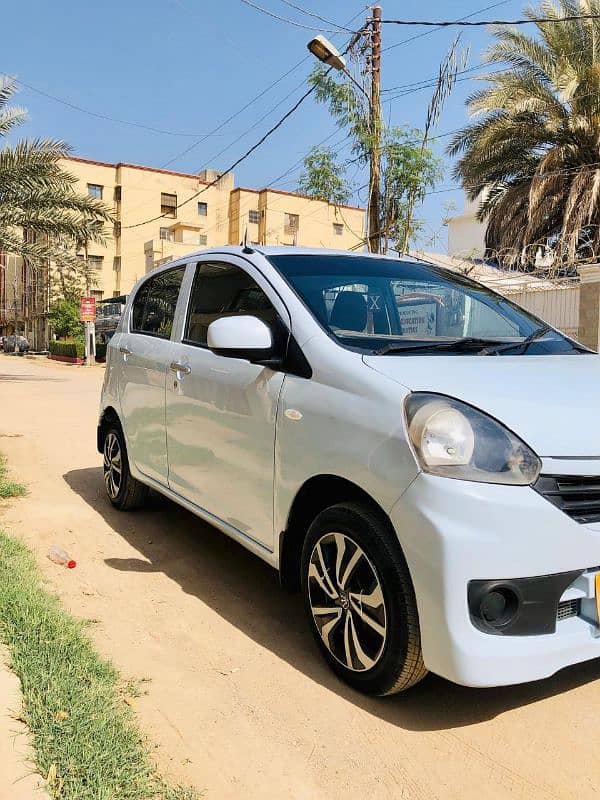 Daihatsu Mira 2015 6