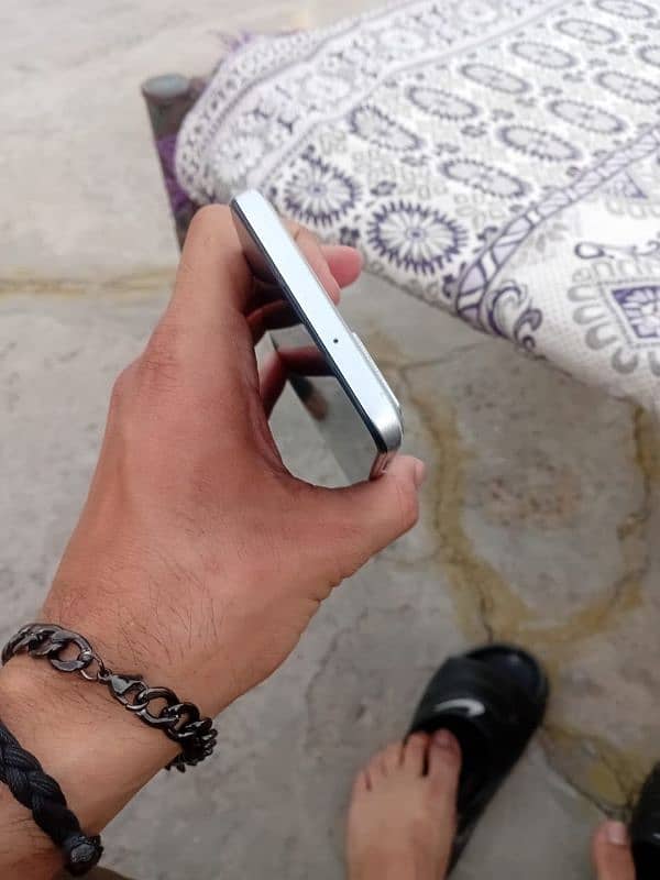 motrola G32 Dual sim approved 6/128 koi msla fault nhi 4