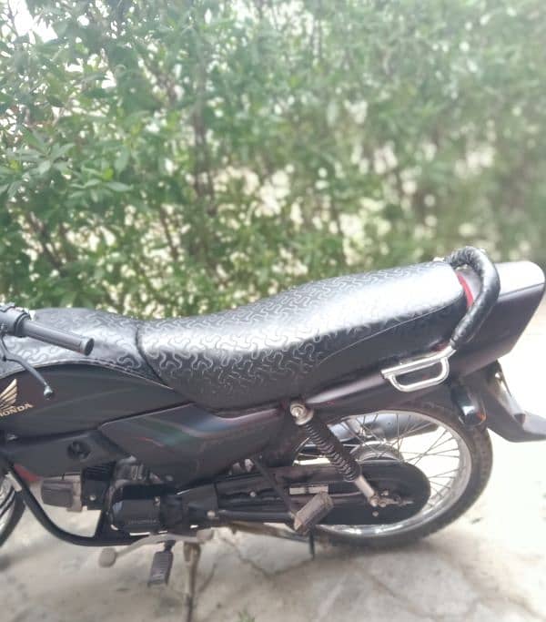 Honda Pridor-100CC | Model 2021 | Honda in Bikes | Total Genuine 4