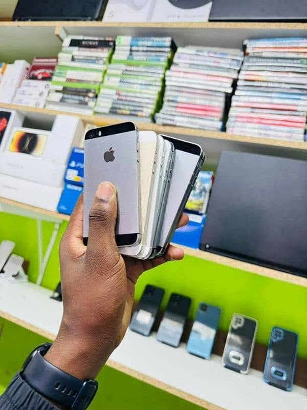 iPhone 5s 64gb PTA Approved Different Colours Available 2