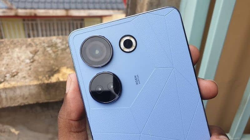 TECNO CAMON 20 PRO 2