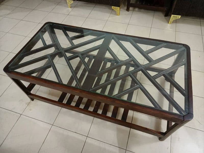 Centre tables 0