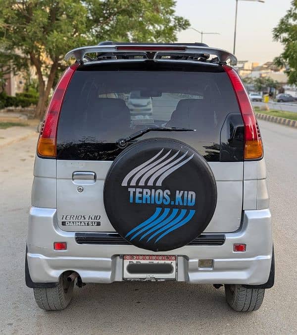 Daihatsu Terios Kid 2000 / REG 2006 1