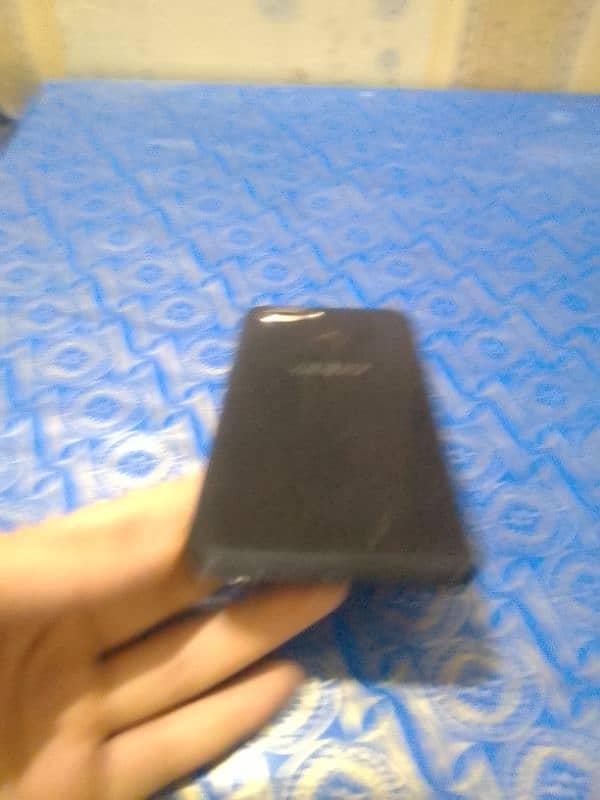 oppo F9 2 32 GB for sale and exchange 1