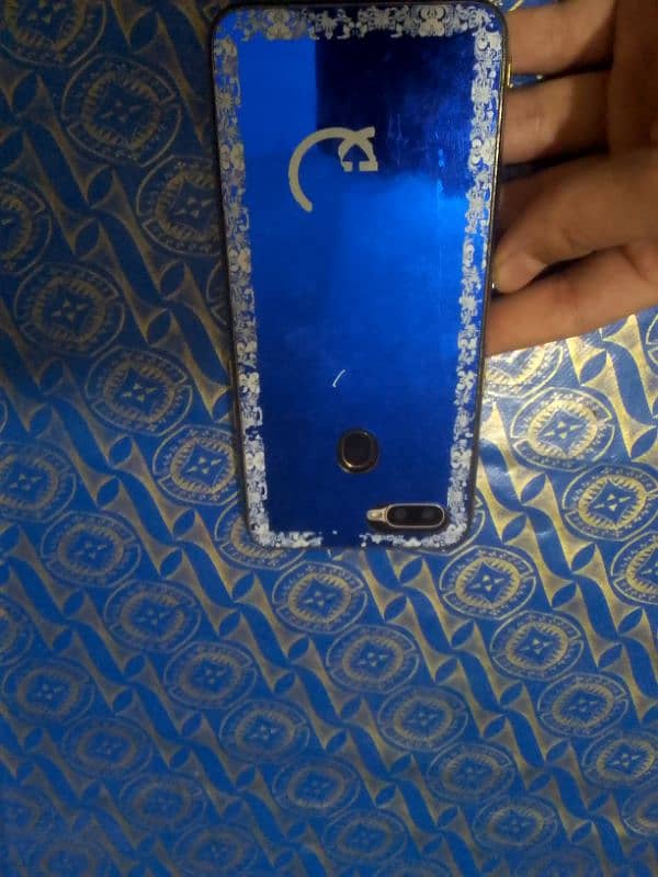 oppo F9 2 32 GB for sale and exchange 2