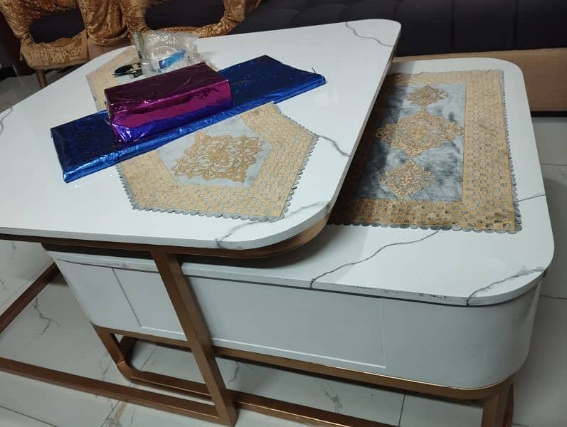 tv lounge table 2