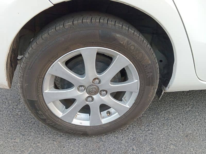 Toyota Aqua S Package 2013/2017 3