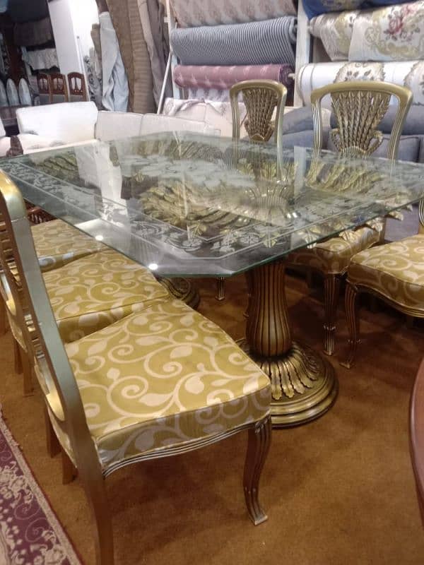8 Chairs Dinning Table 2