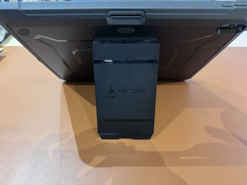 Ipad pro 12.9 256gb 3rd generation 8