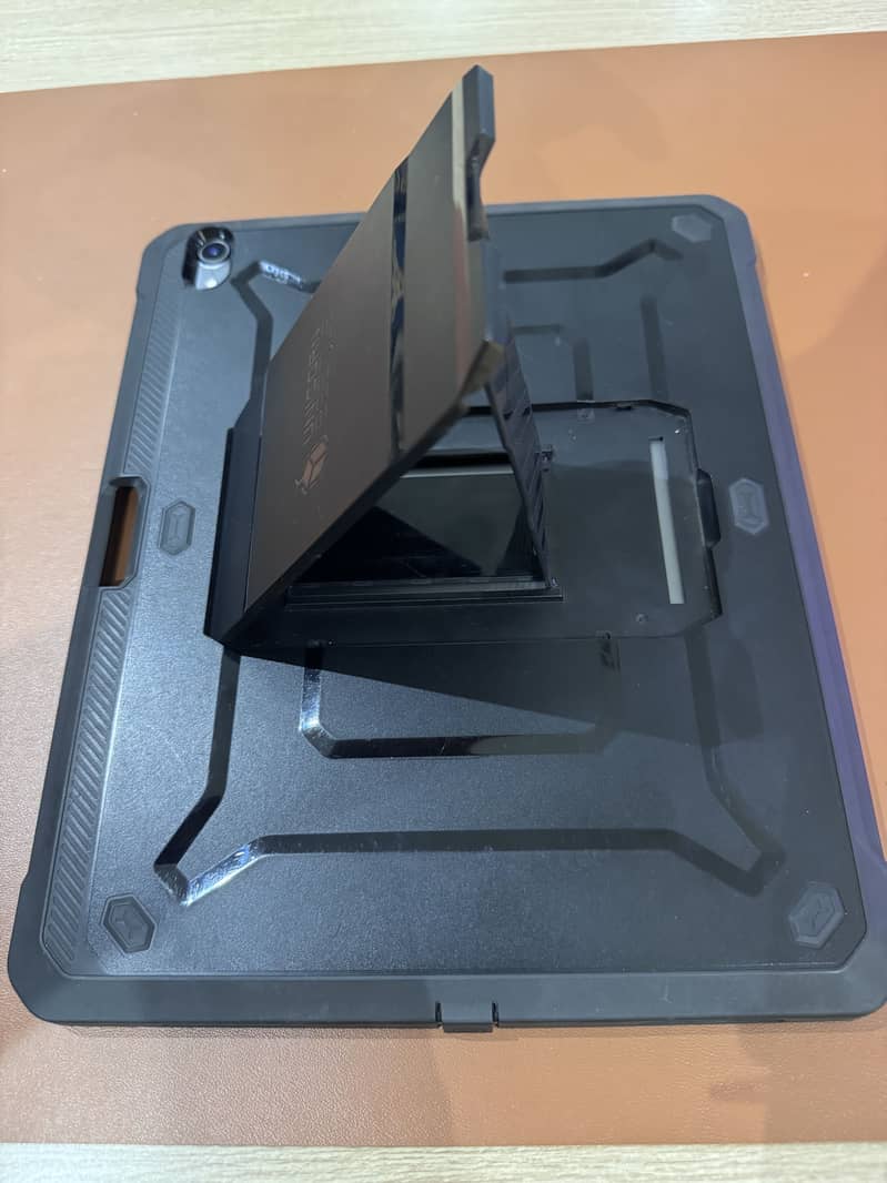 Ipad pro 12.9 256gb 3rd generation 9