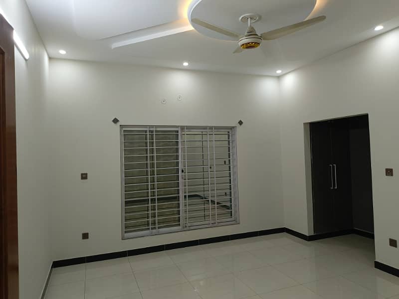 14 Marla Beautiful Ground Portion Available For Rent 3