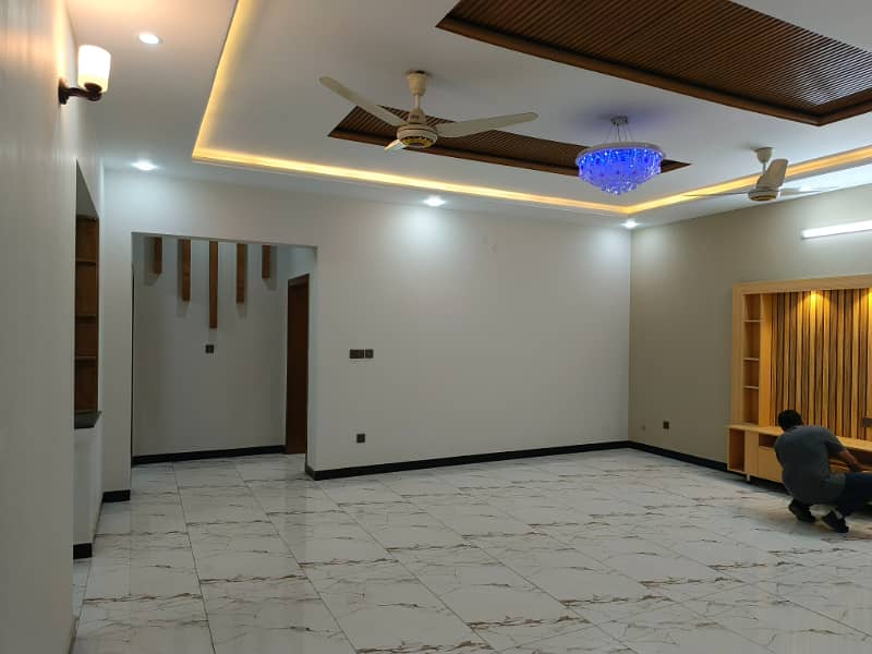 14 Marla Beautiful Ground Portion Available For Rent 9