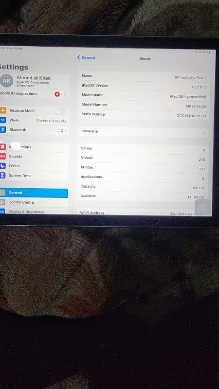 Apple Ipad 5th Gen 10/10Condition 128GB 1